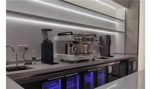 公司辦公室里意式和美式咖啡機哪個好？有什么區別？